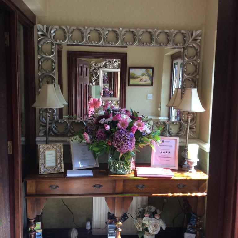Lurgan West Lodge Randalstown Bagian luar foto